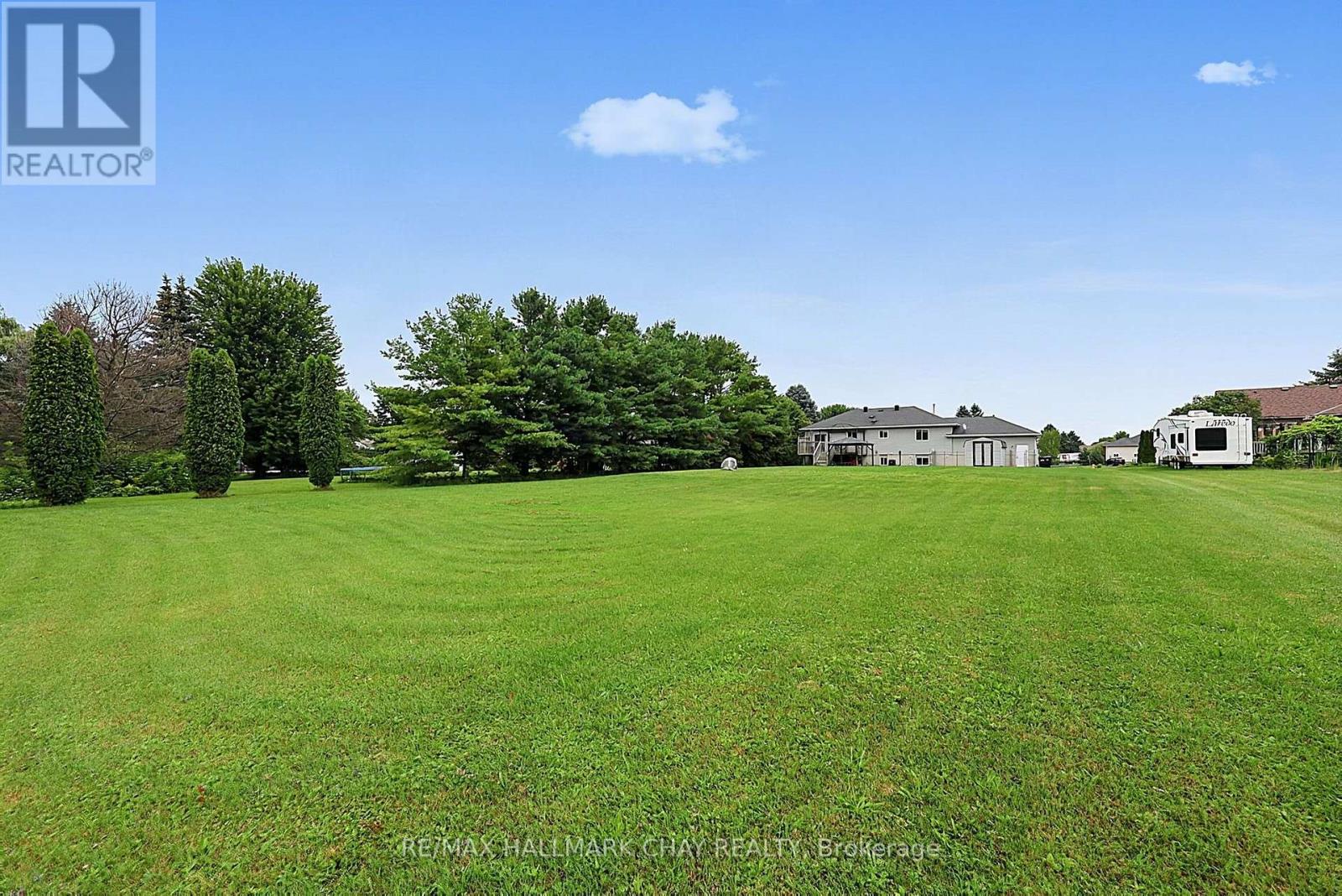 1 Dean Court, Wasaga Beach, Ontario L9Z 1J9 - Photo 14 - S13663746