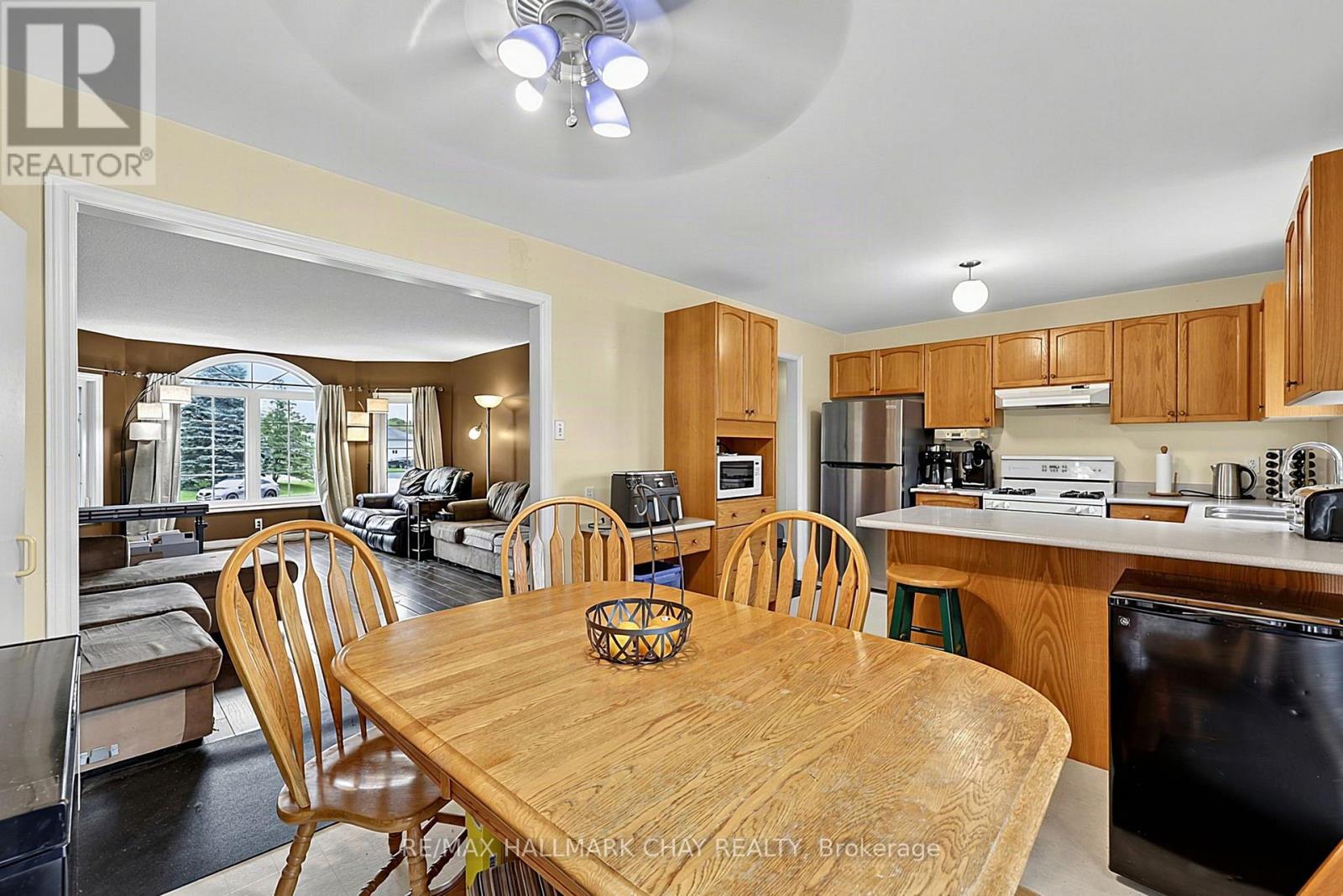 1 Dean Court, Wasaga Beach, Ontario L9Z 1J9 - Photo 19 - S13663746