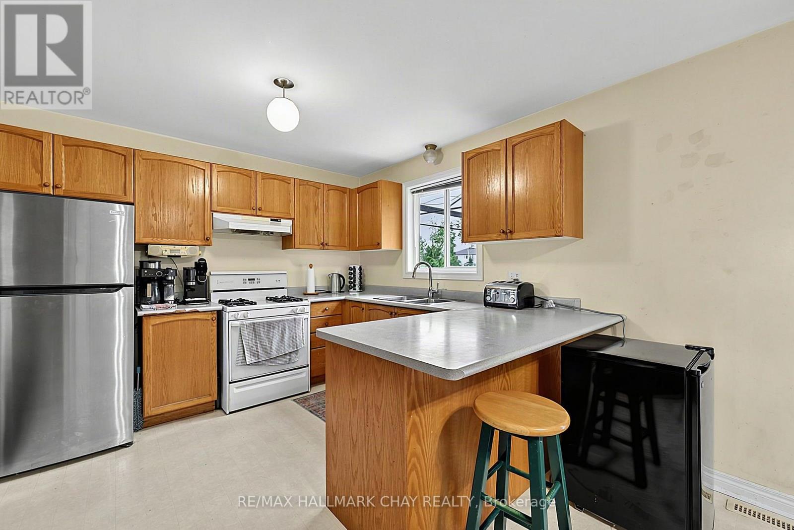 1 Dean Court, Wasaga Beach, Ontario L9Z 1J9 - Photo 20 - S13663746