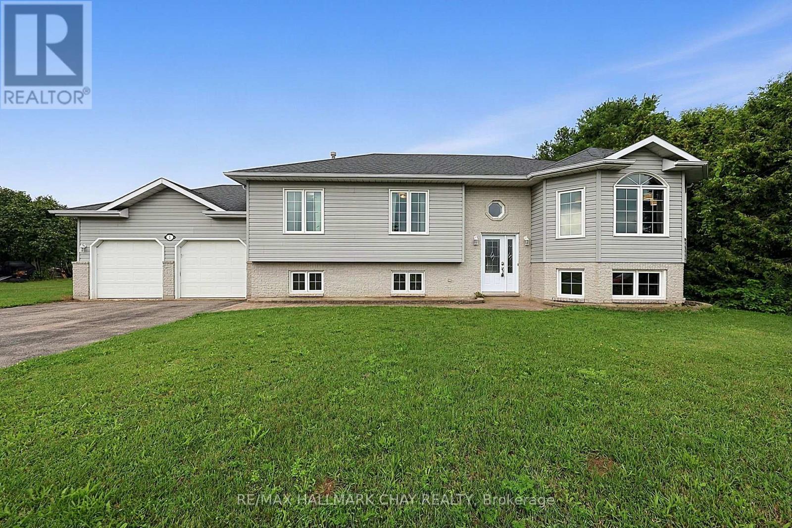 1 Dean Court, Wasaga Beach, Ontario L9Z 1J9 - Photo 3 - S13663746