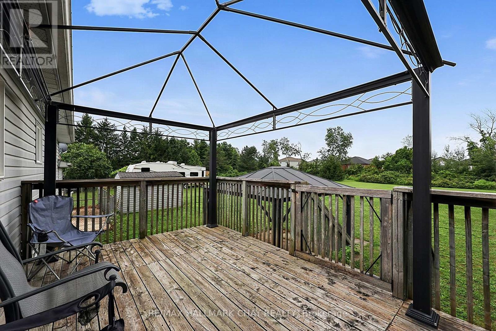 1 Dean Court, Wasaga Beach, Ontario L9Z 1J9 - Photo 9 - S13663746