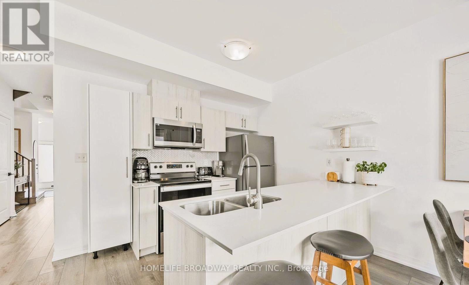 9 Haven Lane, Barrie (Painswick South), Ontario  L9J 0M4 - Photo 17 - S13663772