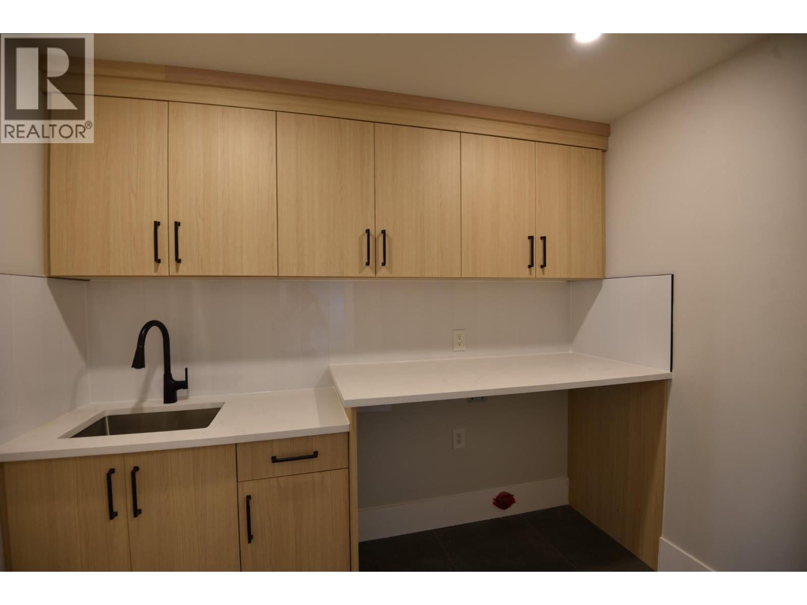 18 Chardonnay Court, Osoyoos, British Columbia  V0H 1V6 - Photo 24 - 10397300