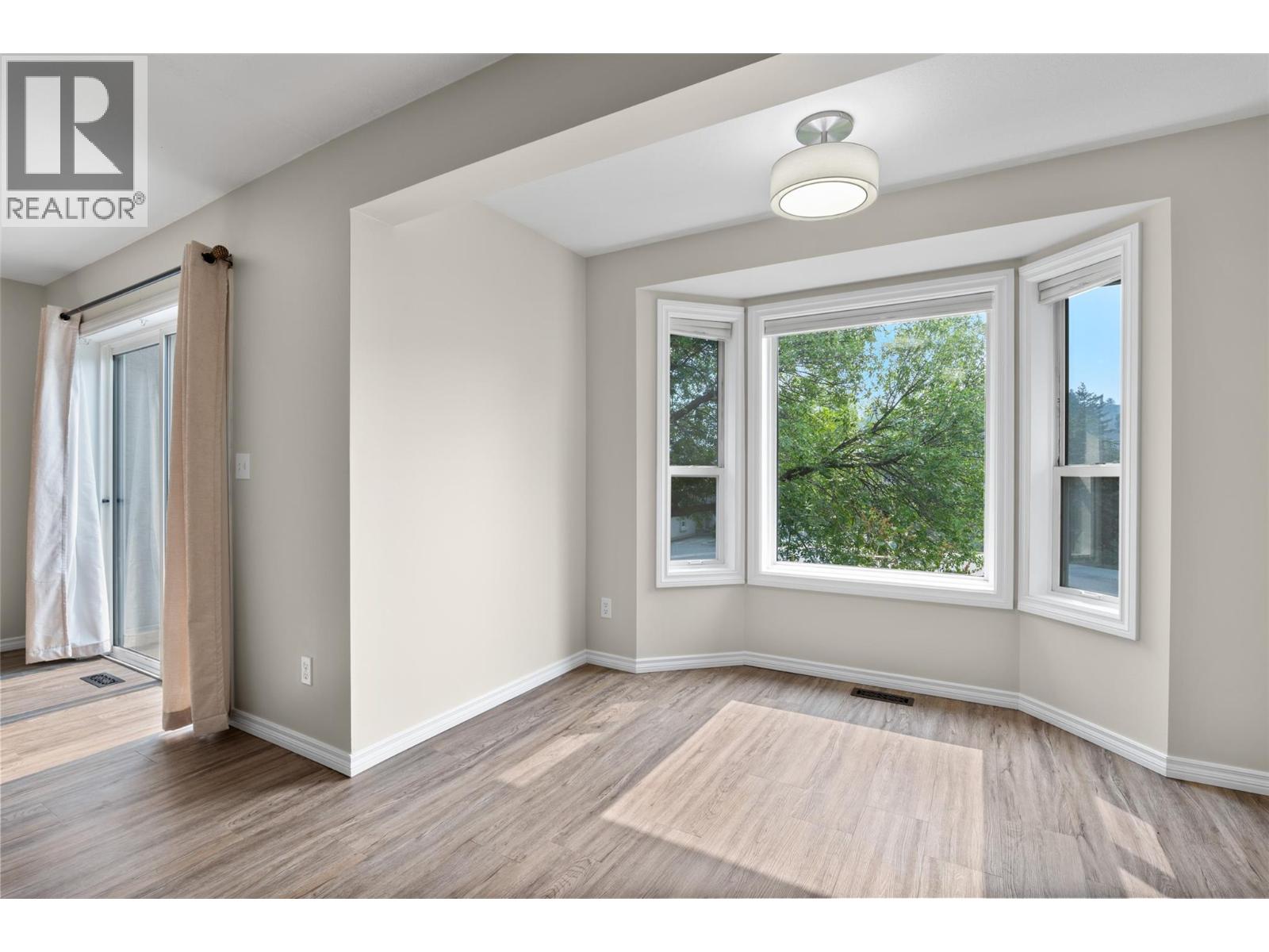 1750 Mckinley Court Unit# 6, Kamloops, British Columbia  V2E 2N5 - Photo 7 - 10397361