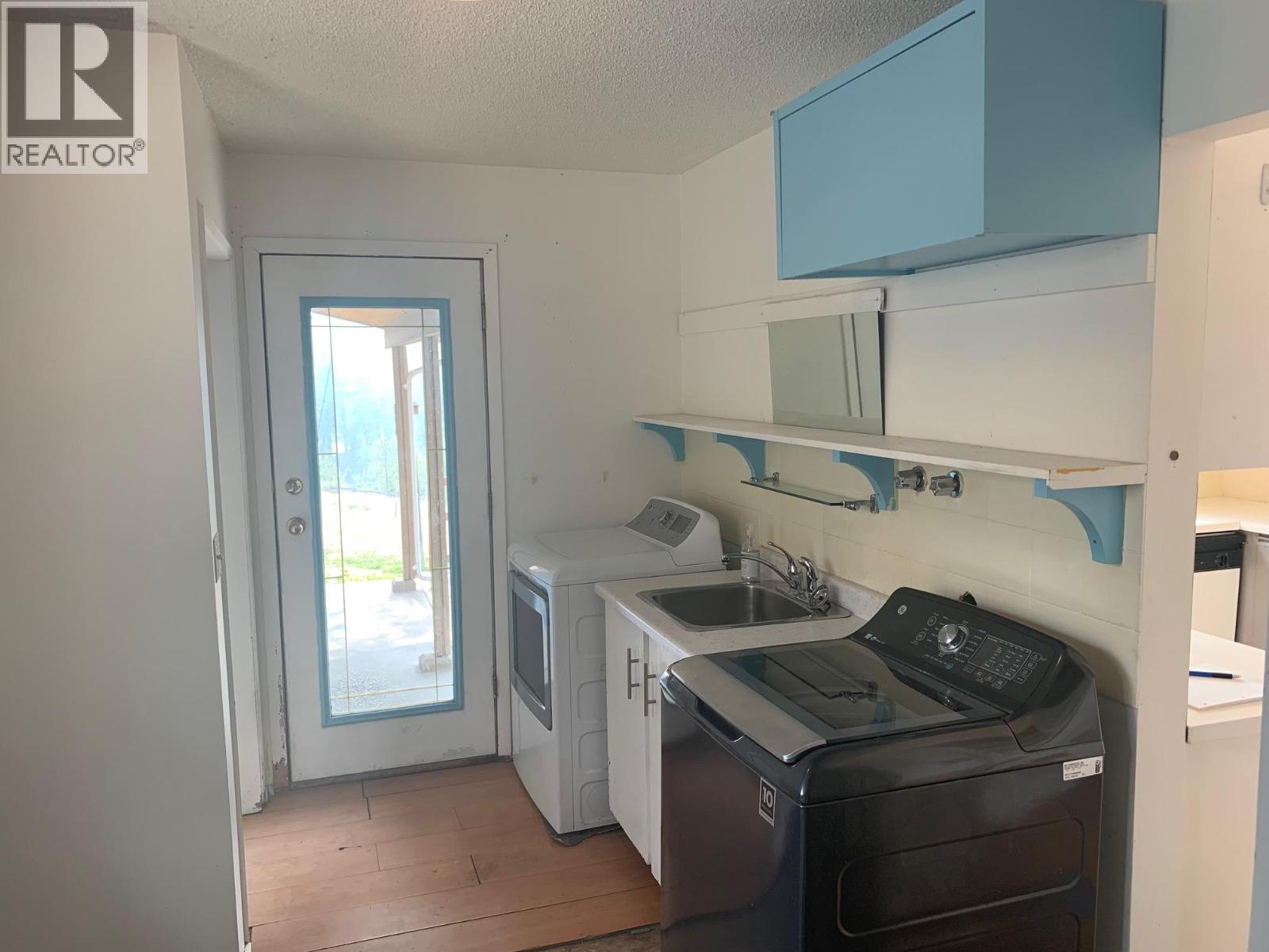 256 Mccuddy Creek Road, Oliver, British Columbia  V0H 1T8 - Photo 29 - 10370305