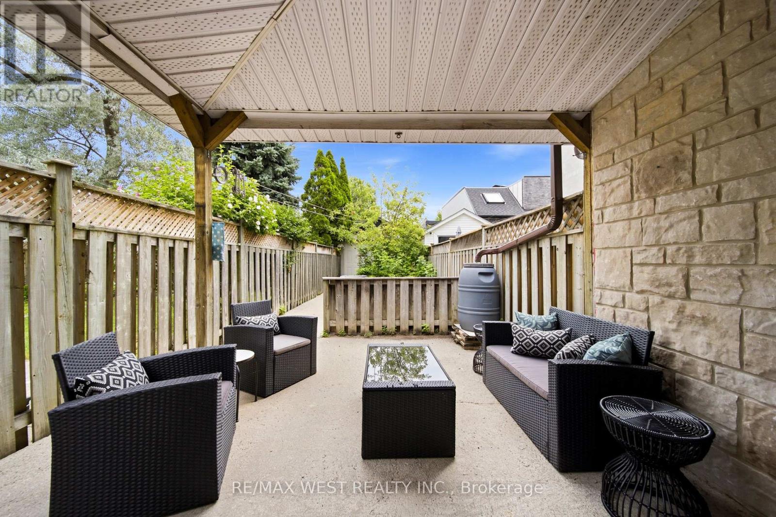 25 Batavia Avenue, Toronto, Ontario  M6N 4A1 - Photo 17 - W13663660
