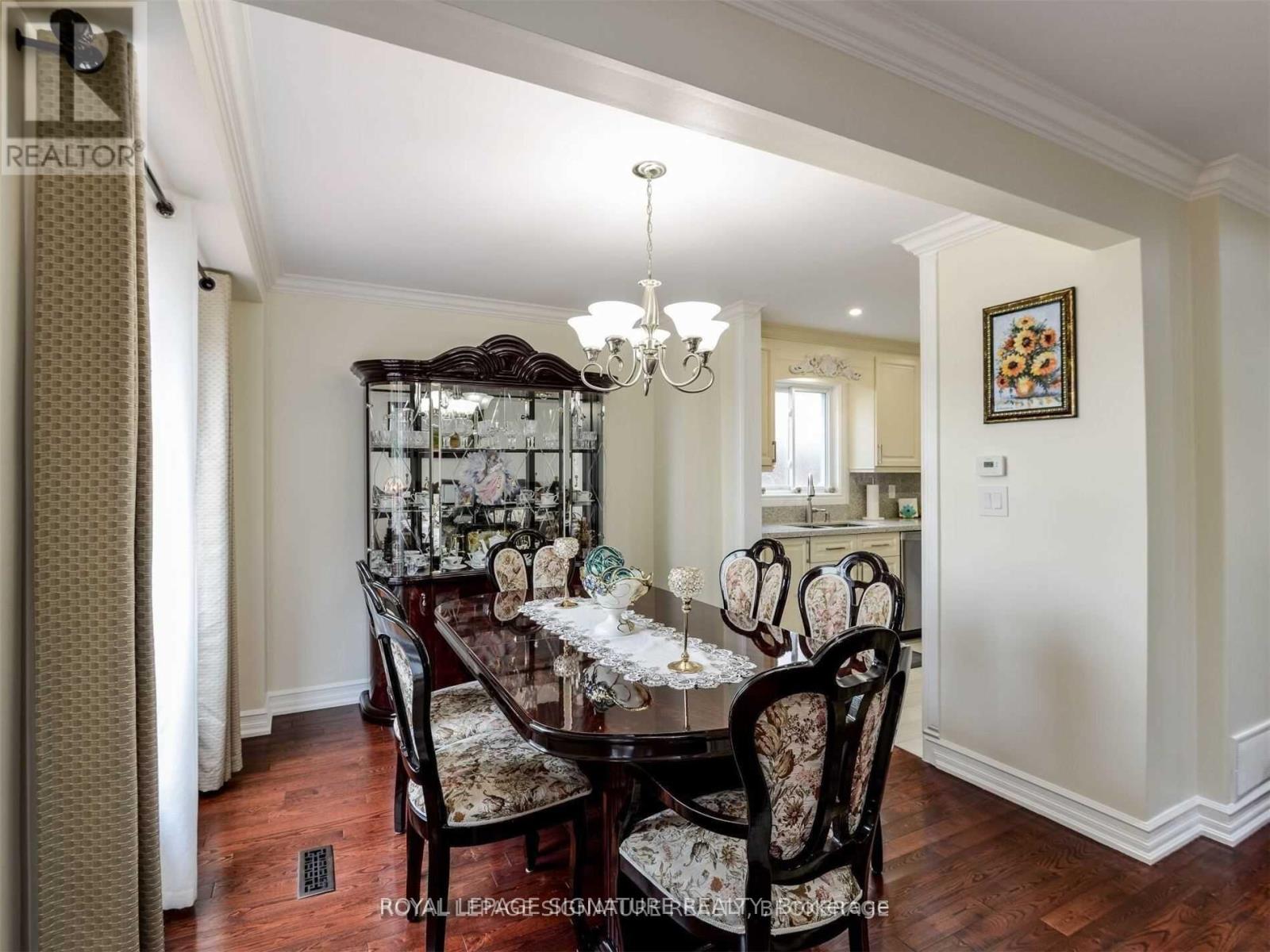 6222 Fullerton Crescent, Mississauga, Ontario  L5N 3A4 - Photo 13 - W13663706