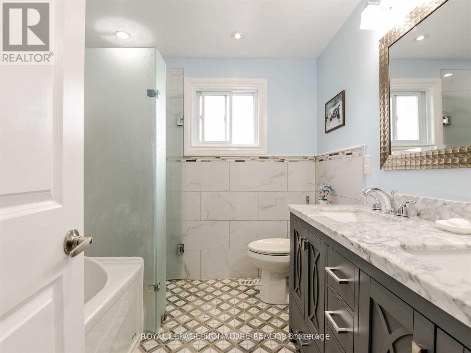 6222 Fullerton Crescent, Mississauga, Ontario  L5N 3A4 - Photo 22 - W13663706