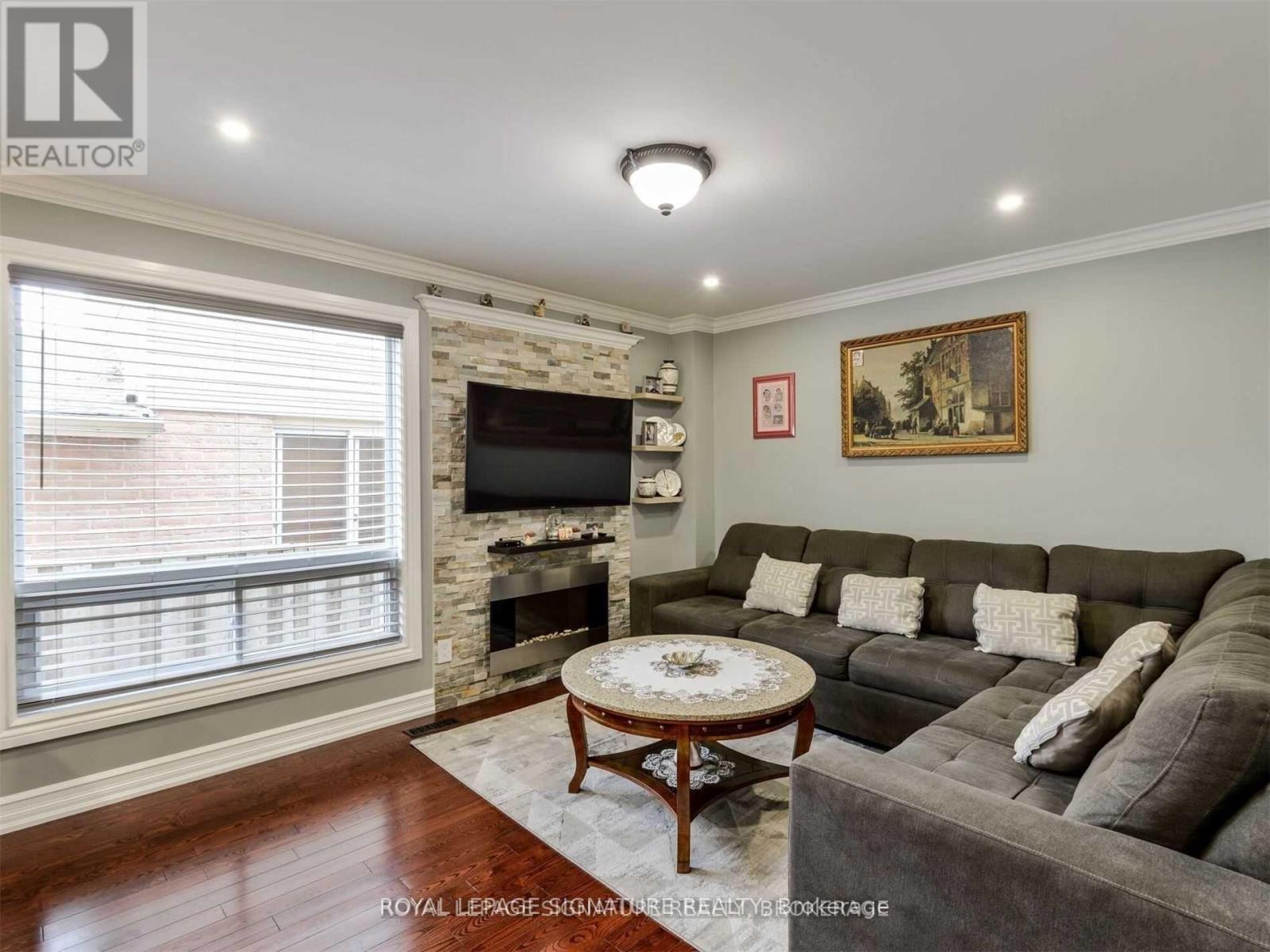 6222 Fullerton Crescent, Mississauga, Ontario  L5N 3A4 - Photo 6 - W13663706