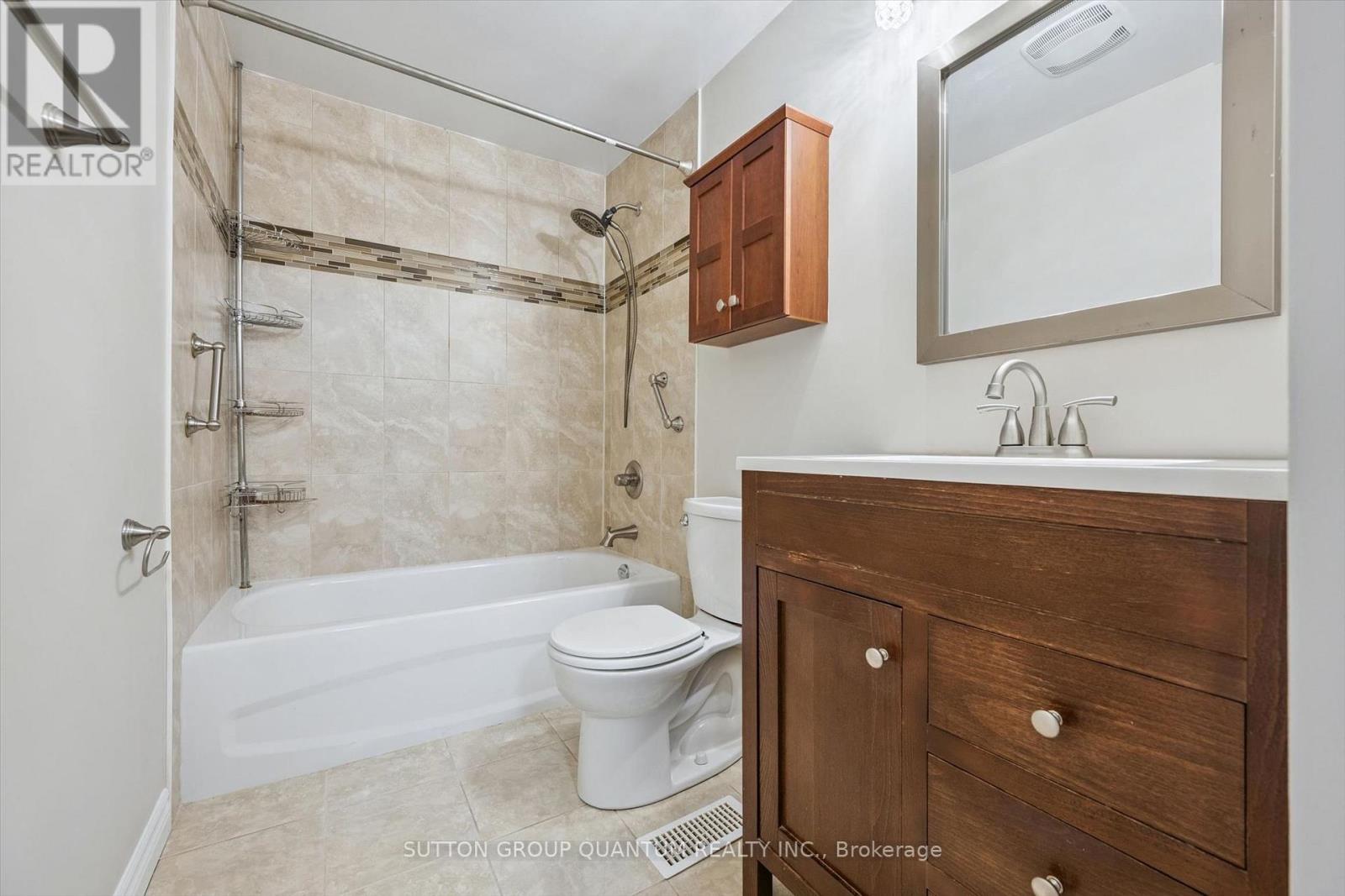 69 - 1558 Lancaster Drive, Oakville, Ontario  L6H 2Z4 - Photo 26 - W13662928