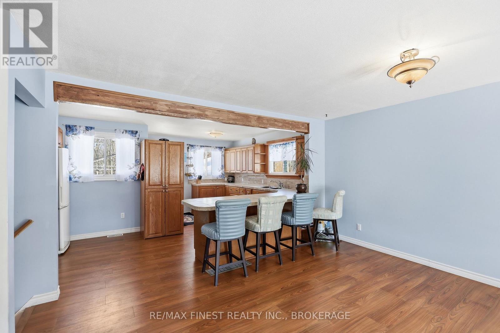 676 Laurier Boulevard, Brockville, Ontario  K6V 5X8 - Photo 2 - X13059126