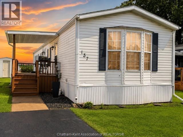 MLS# 26015293: 137 Dunkirk DRIVE, Chatham, Canada