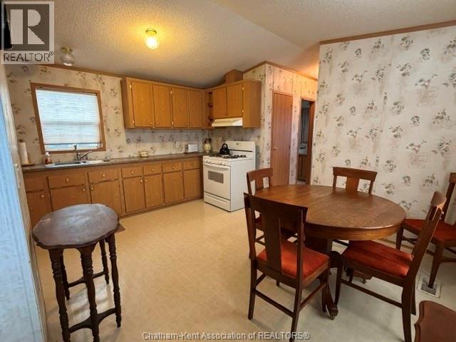 137 Dunkirk Drive, Chatham, Ontario  N7L 5J5 - Photo 4 - 26015293