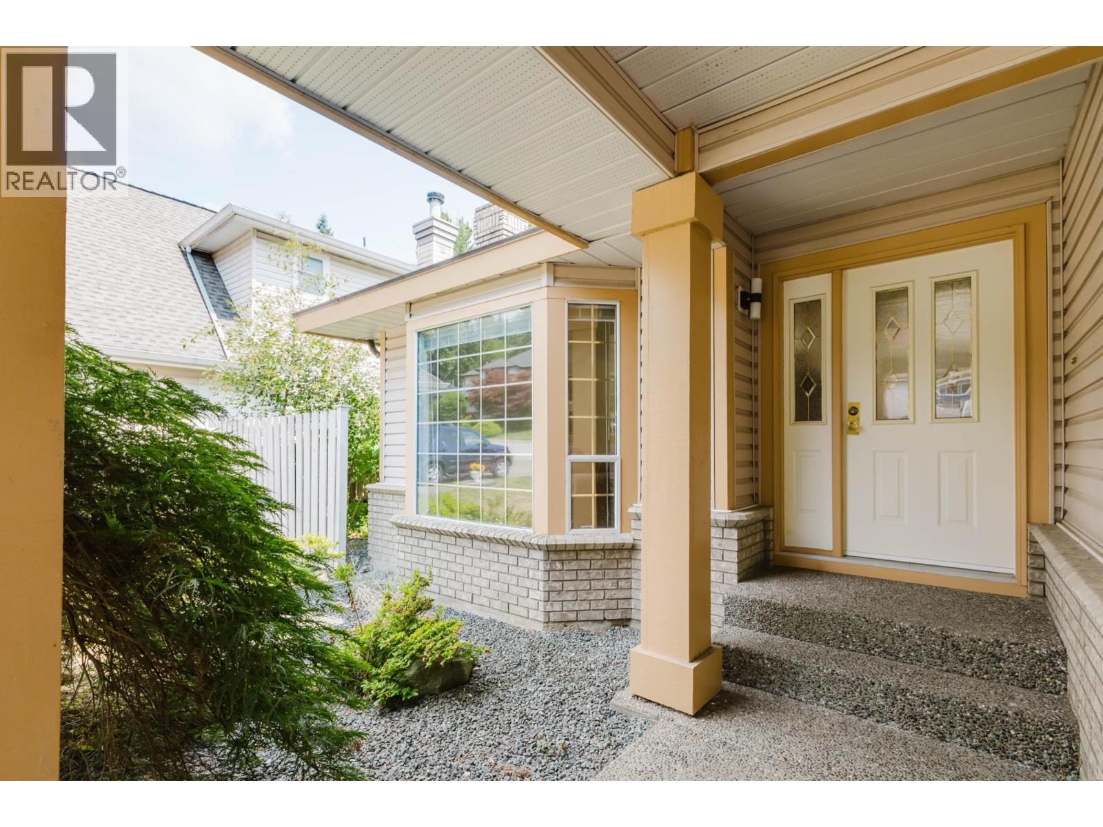 1565 Bramble Lane, Coquitlam, British Columbia  V3E 2T5 - Photo 2 - R3149126