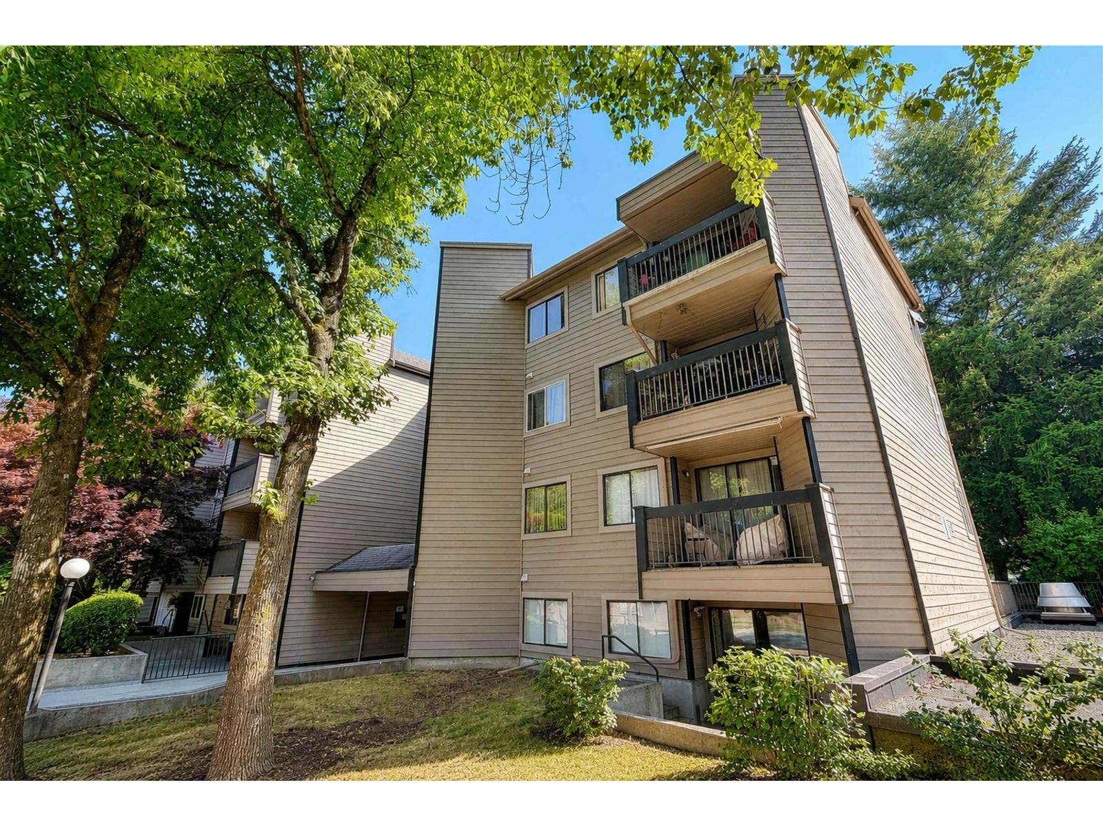 306 10560 154 STREET, Surrey, British Columbia