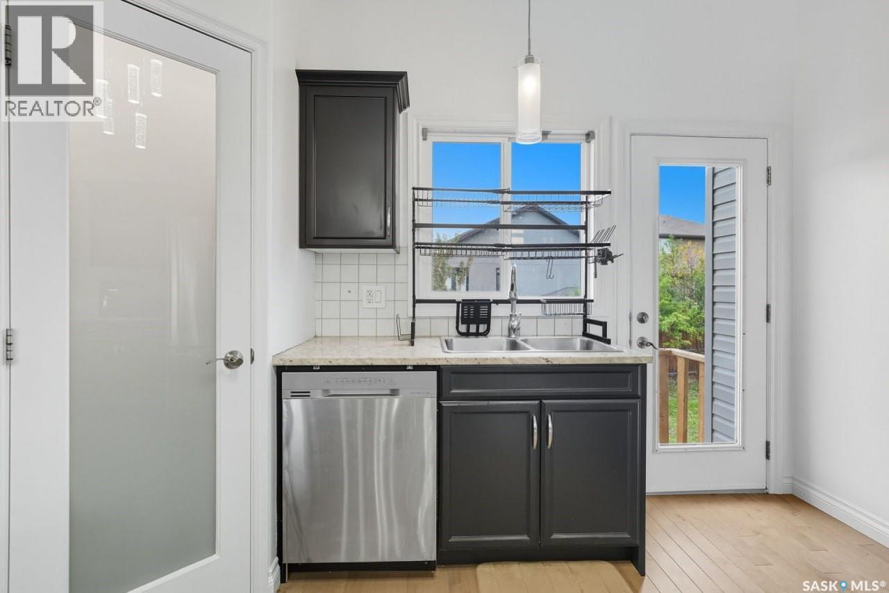 455 Hastings Crescent, Saskatoon, Saskatchewan  S7V 0C8 - Photo 11 - SK045273