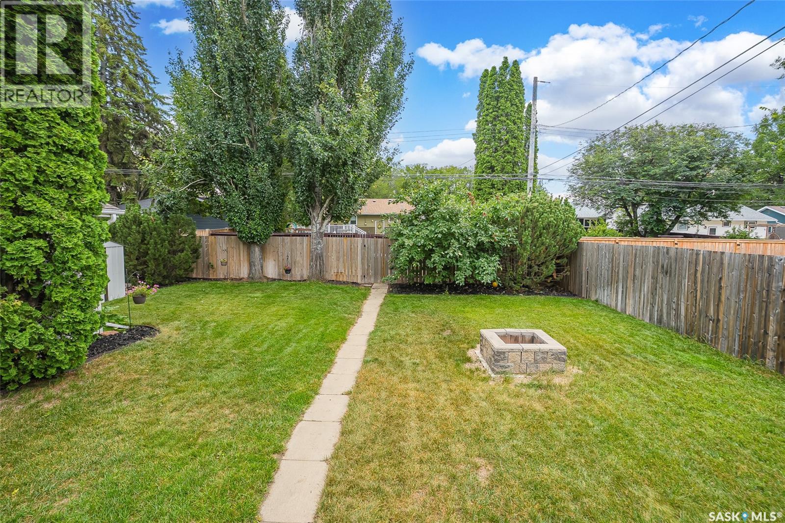 1714 Drinkle Street, Saskatoon, Saskatchewan  S7J 0P7 - Photo 30 - SK045156