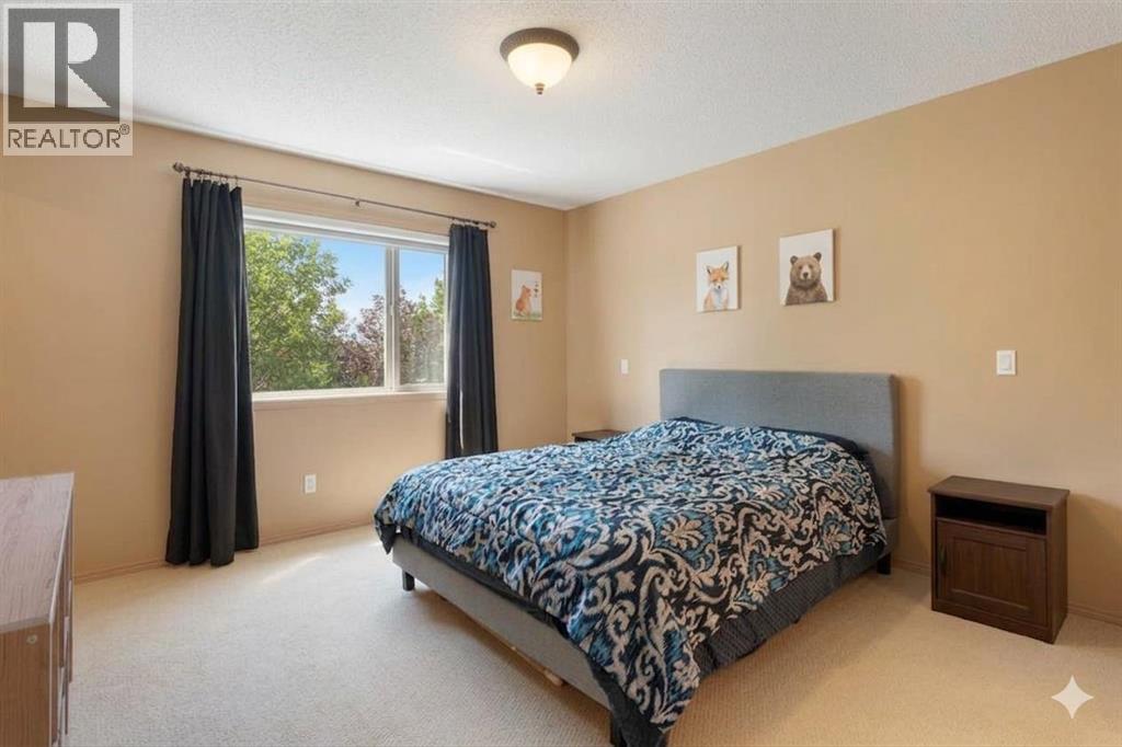113 Sierra Vista Terrace Sw, Calgary, Alberta  T3H 3C4 - Photo 18 - A2309087