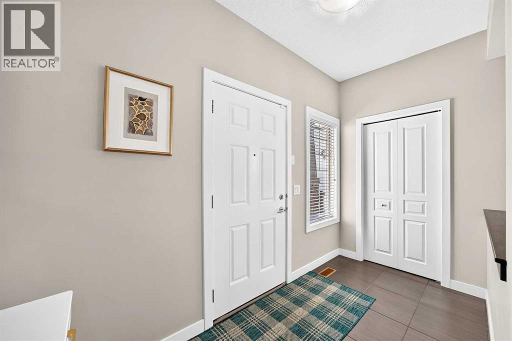 673 Panatella Boulevard NW, Calgary, Alberta  T3K 0C2 - Photo 5 - A2328169