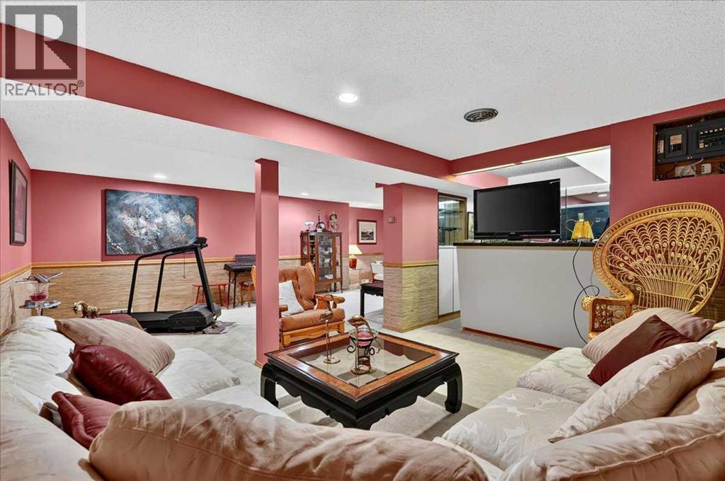 1123 48 Avenue Nw, Calgary, Alberta  T2K 0J6 - Photo 27 - A2331596