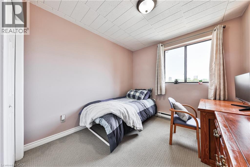 29 West Avenue, Kitchener, Ontario  N2M 5E4 - Photo 10 - 40836700