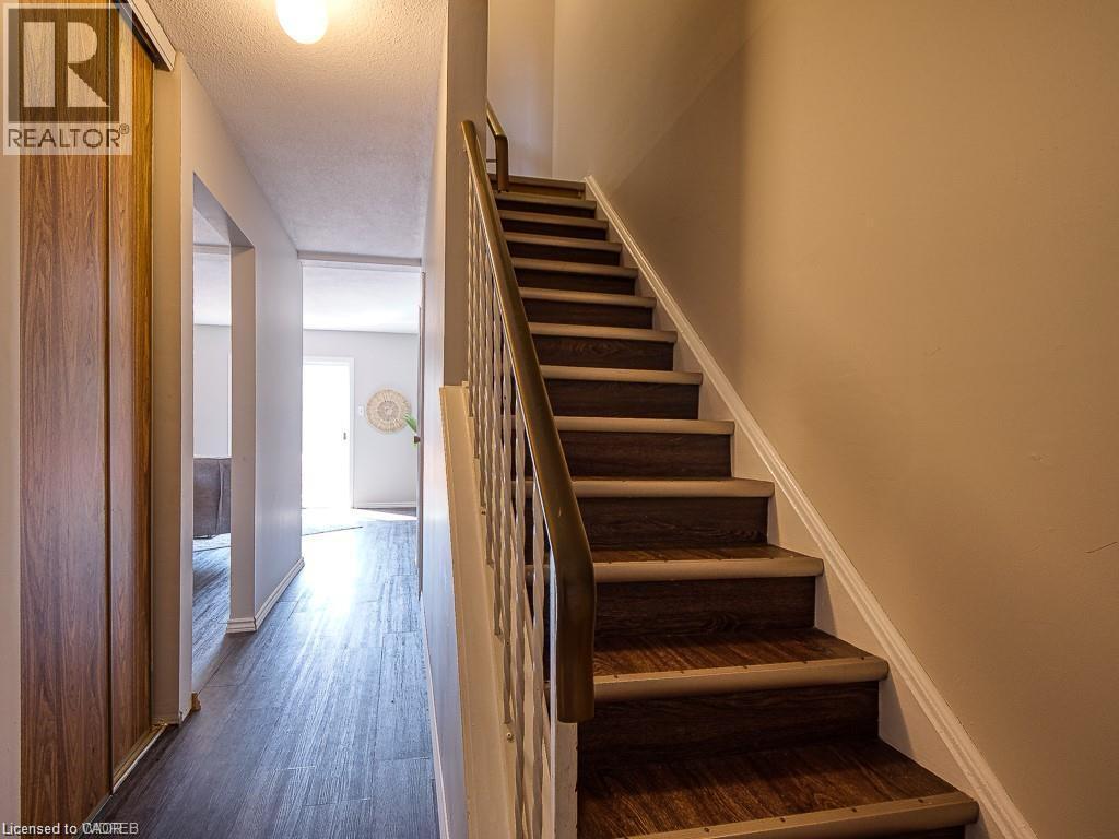 1060 Canfield Crescent Unit# 5, Woodstock, Ontario  N4S 8P3 - Photo 8 - 40855102