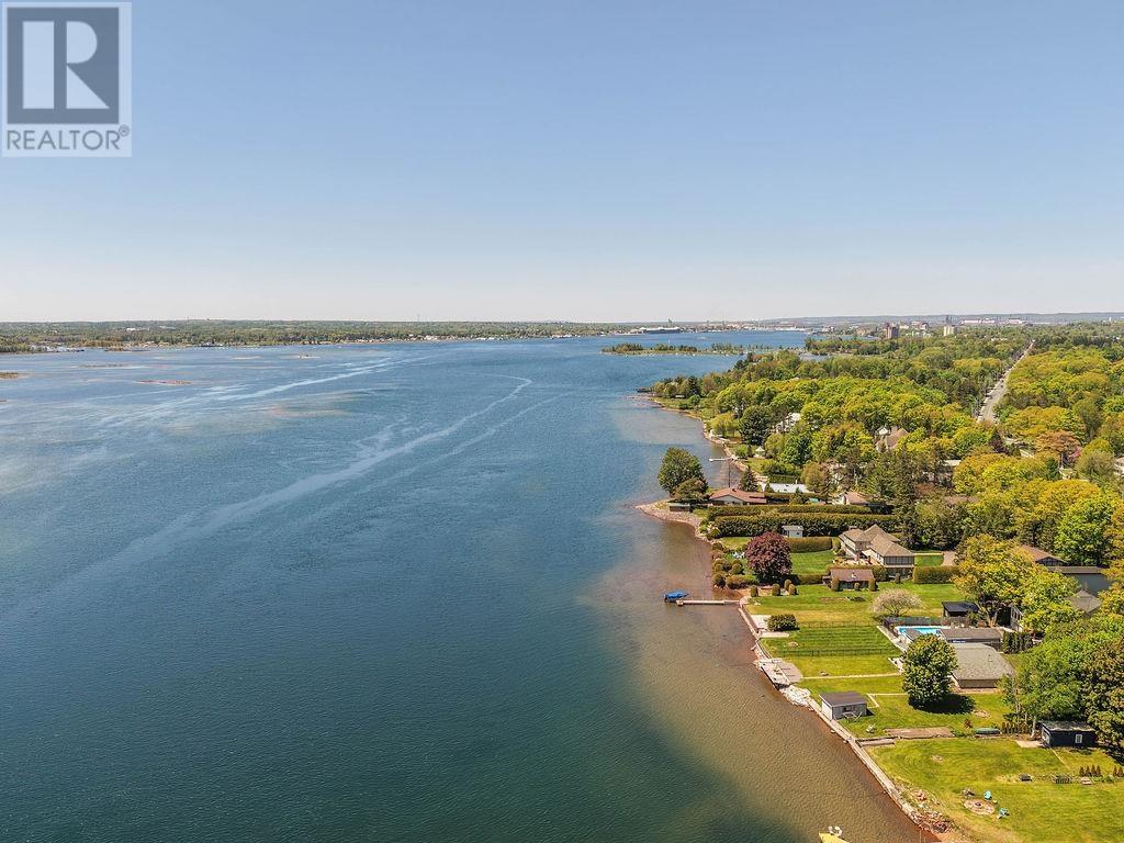1793 Queen St E, Sault Ste. Marie, Ontario  P6A 2G8 - Photo 9 - SM261364