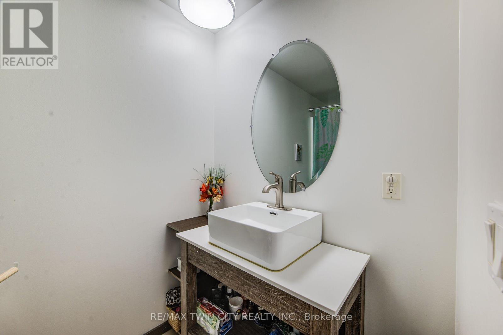 15 - 285 Sandowne Drive, Waterloo, Ontario N2K 2C1 - Photo 13 - X13618142