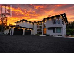 107 Kam Current RD, Thunder Bay, Ontario
