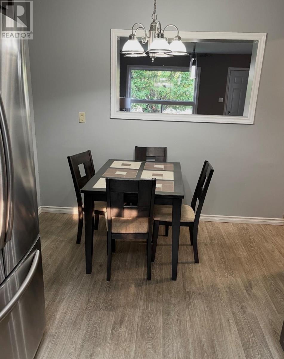 323a Wentworth Cres, Thunder Bay, Ontario  P7A 7S7 - Photo 8 - TB2602129