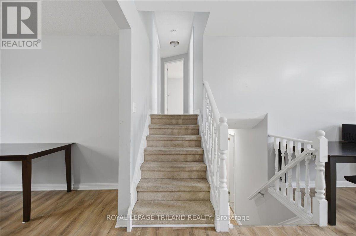 4 Chepstow Gate, London North, Ontario  N6G 3S7 - Photo 7 - X13663948