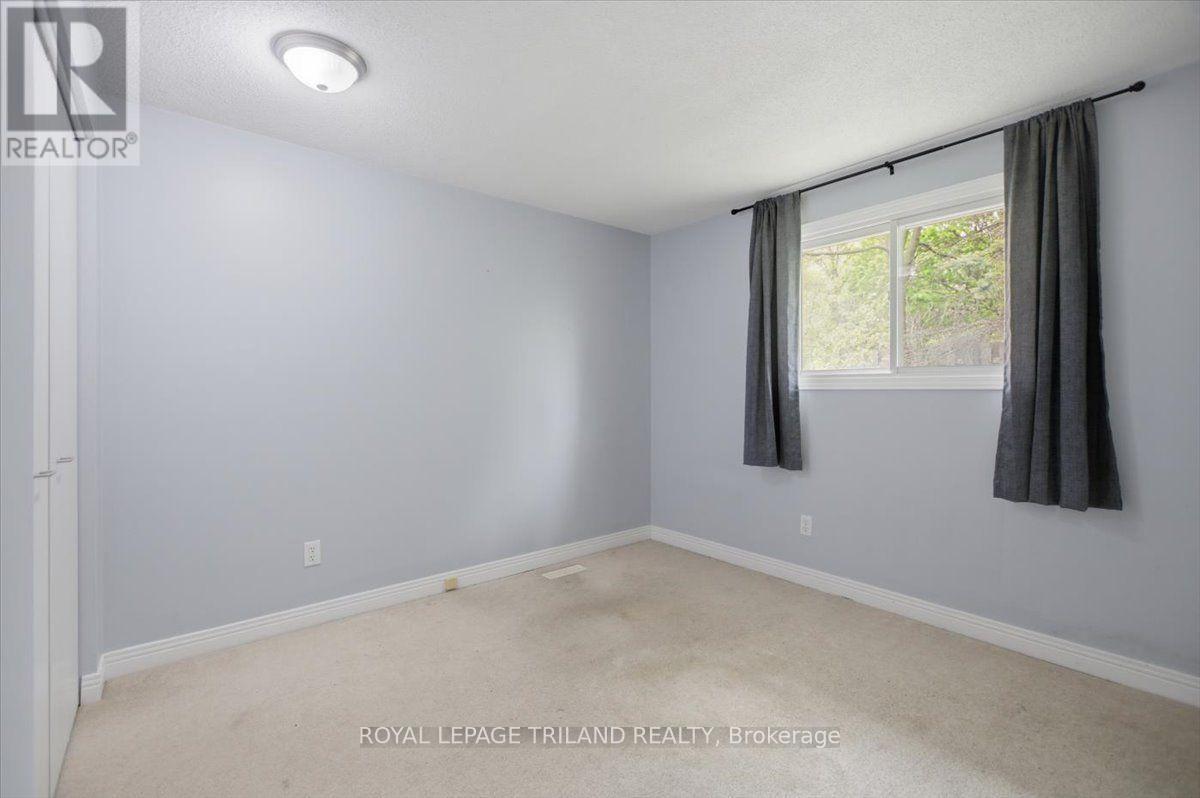 4 Chepstow Gate, London North, Ontario  N6G 3S7 - Photo 9 - X13663948