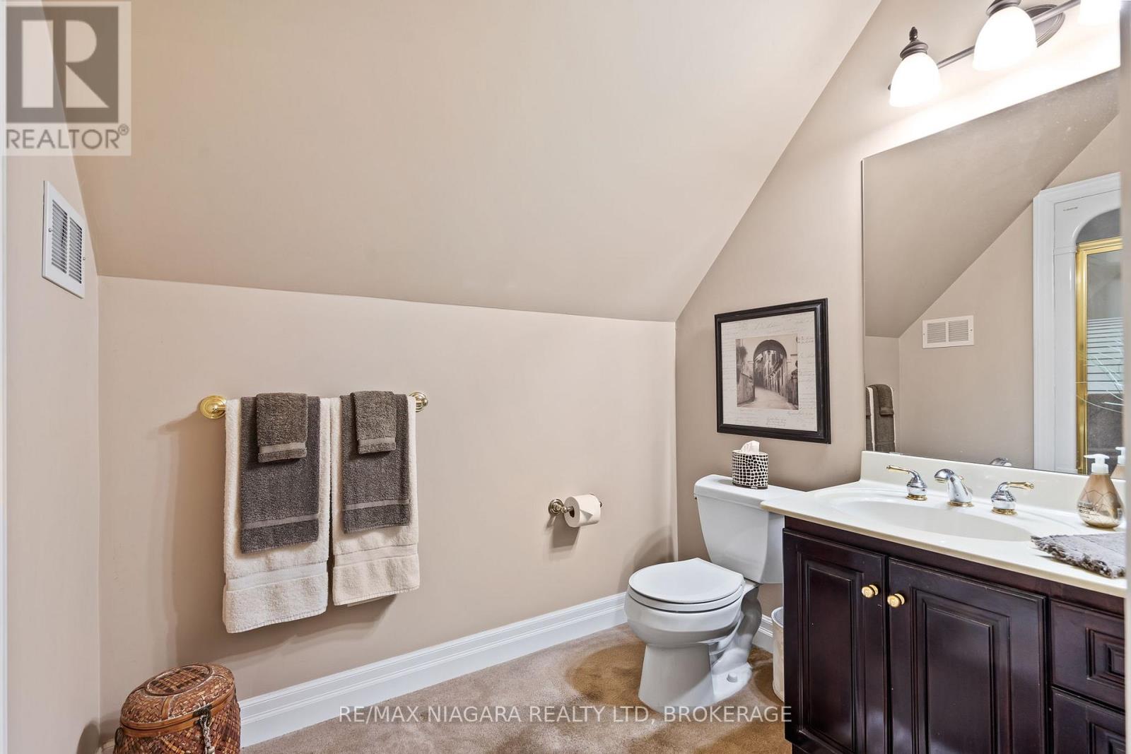 9 Lucia Court, Niagara-On-The-Lake (Town), Ontario  L0S 1J0 - Photo 25 - X13663838