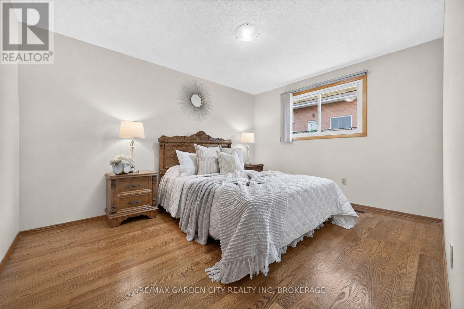 145 Adis Avenue, Hamilton, Ontario  L9C 6T9 - Photo 23 - X13663904