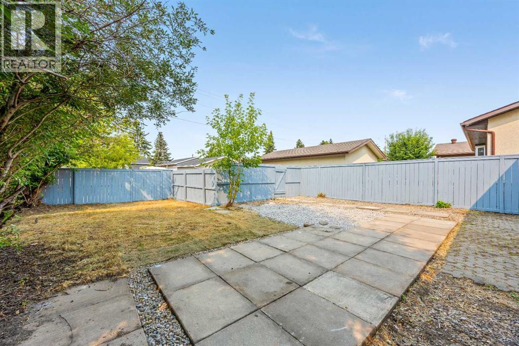875 Pinecliff Drive Ne, Calgary, Alberta  T1Y 3Y3 - Photo 39 - A2335715