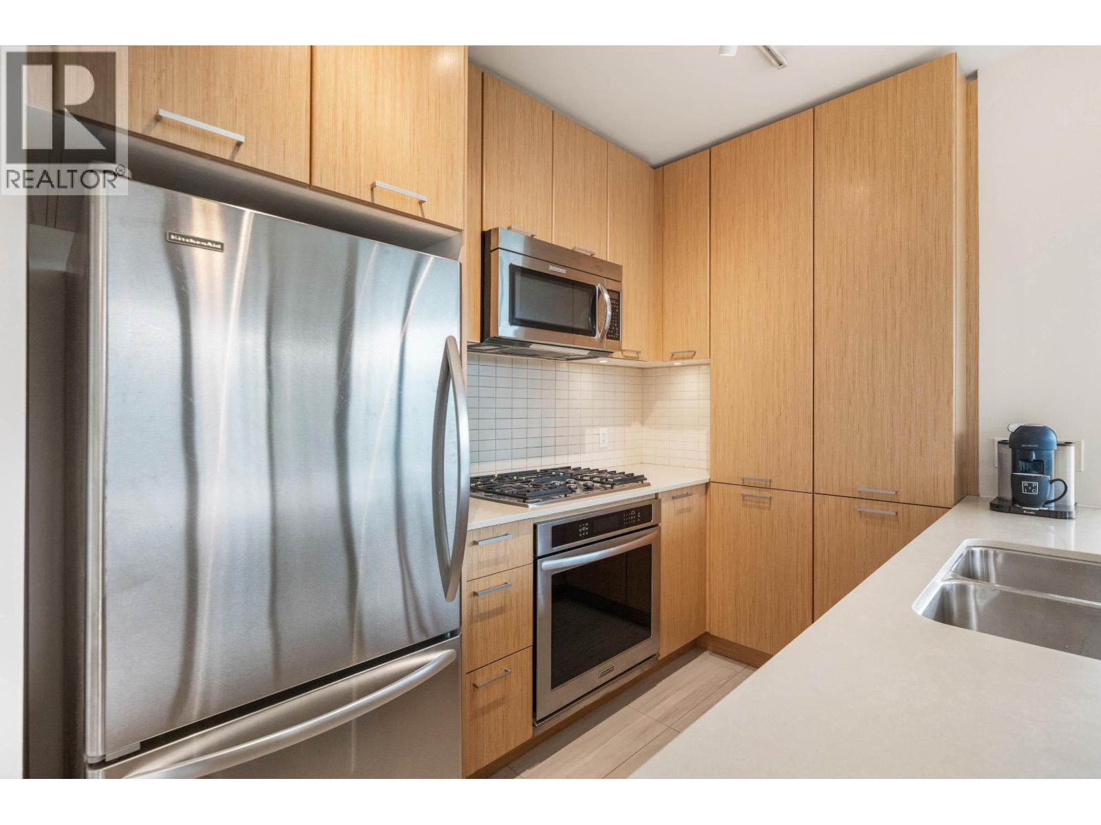 1707 301 Capilano Road, Port Moody, British Columbia  V3H 0G6 - Photo 13 - R3137037