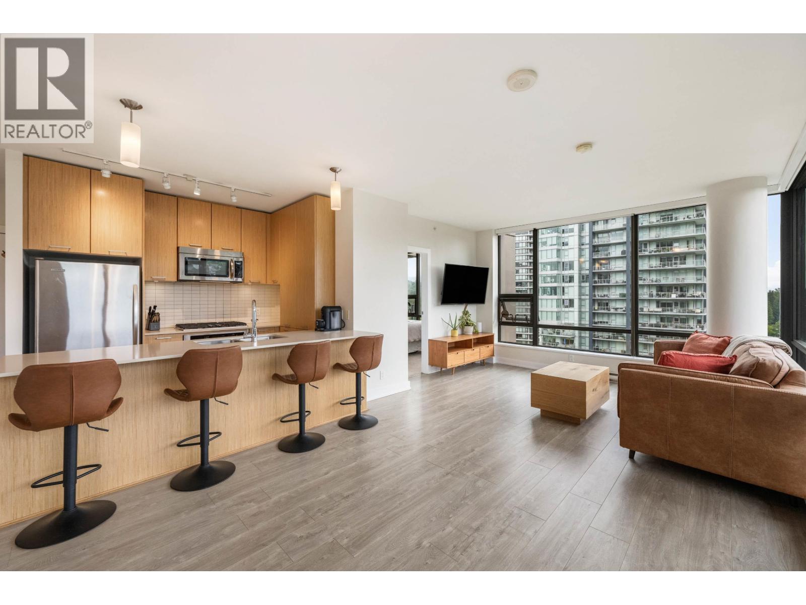 1707 301 Capilano Road, Port Moody, British Columbia  V3H 0G6 - Photo 4 - R3137037