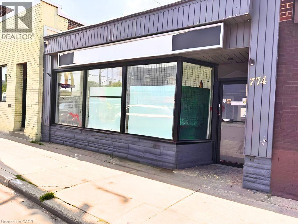 774 BARTON Street E, Hamilton, Ontario