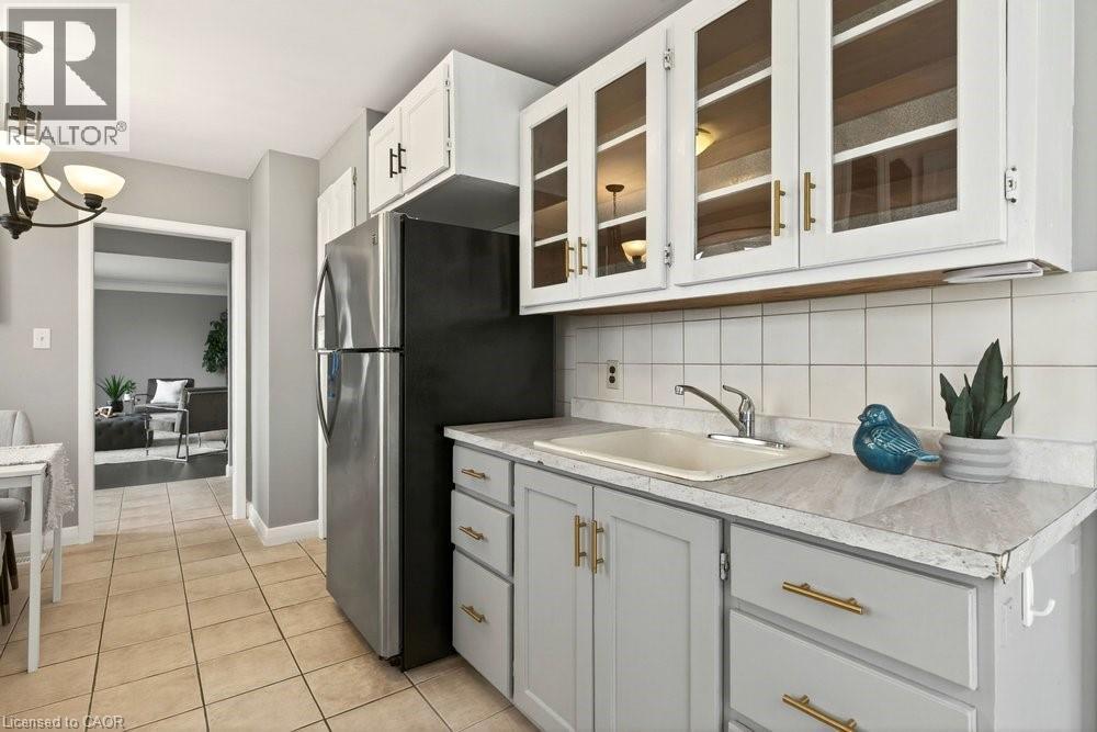 76 Margaret Avenue, Stoney Creek, Ontario  L8G 3G5 - Photo 8 - 40849205