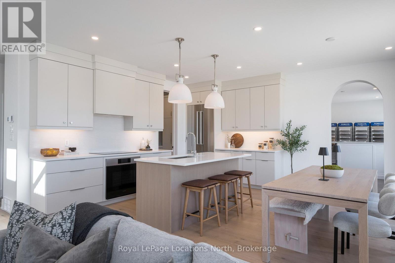17 Swain Crescent, Collingwood, Ontario  L9Y 5T3 - Photo 10 - S13664028