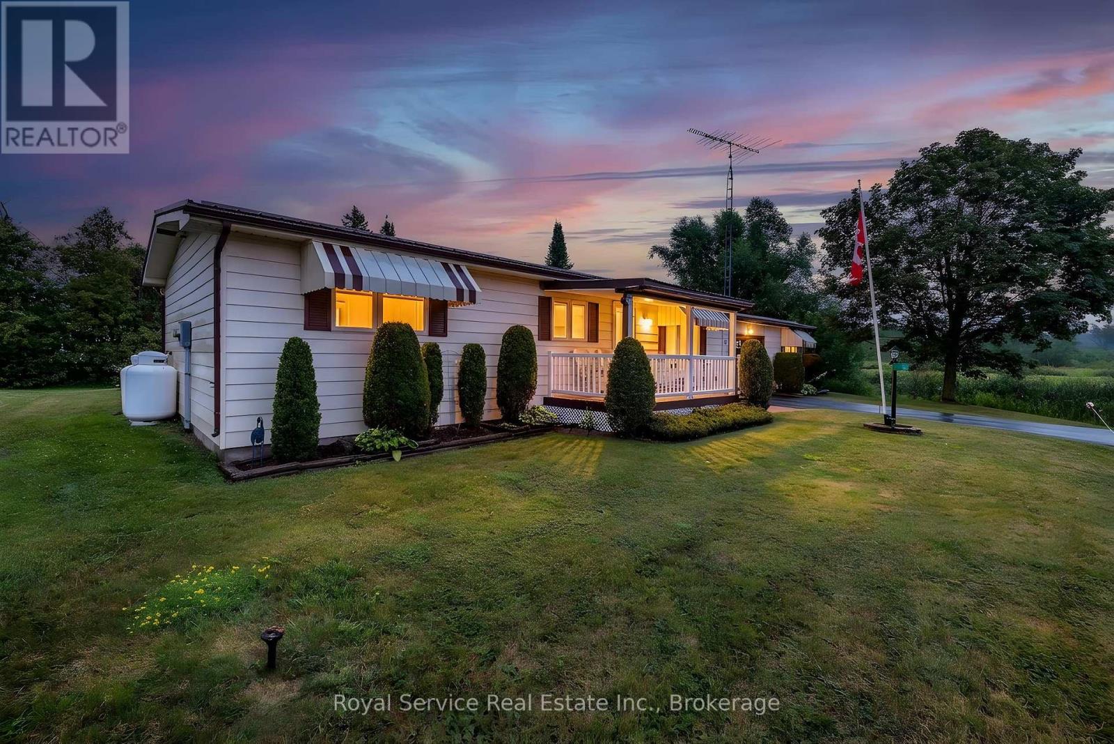 16 VISTA DRIVE, Kawartha Lakes, Ontario
