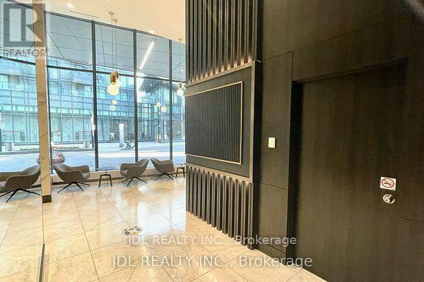 310 - 90 Queens Wharf Road, Toronto (Waterfront Communities), Ontario  M5V 0J4 - Photo 3 - C13663828