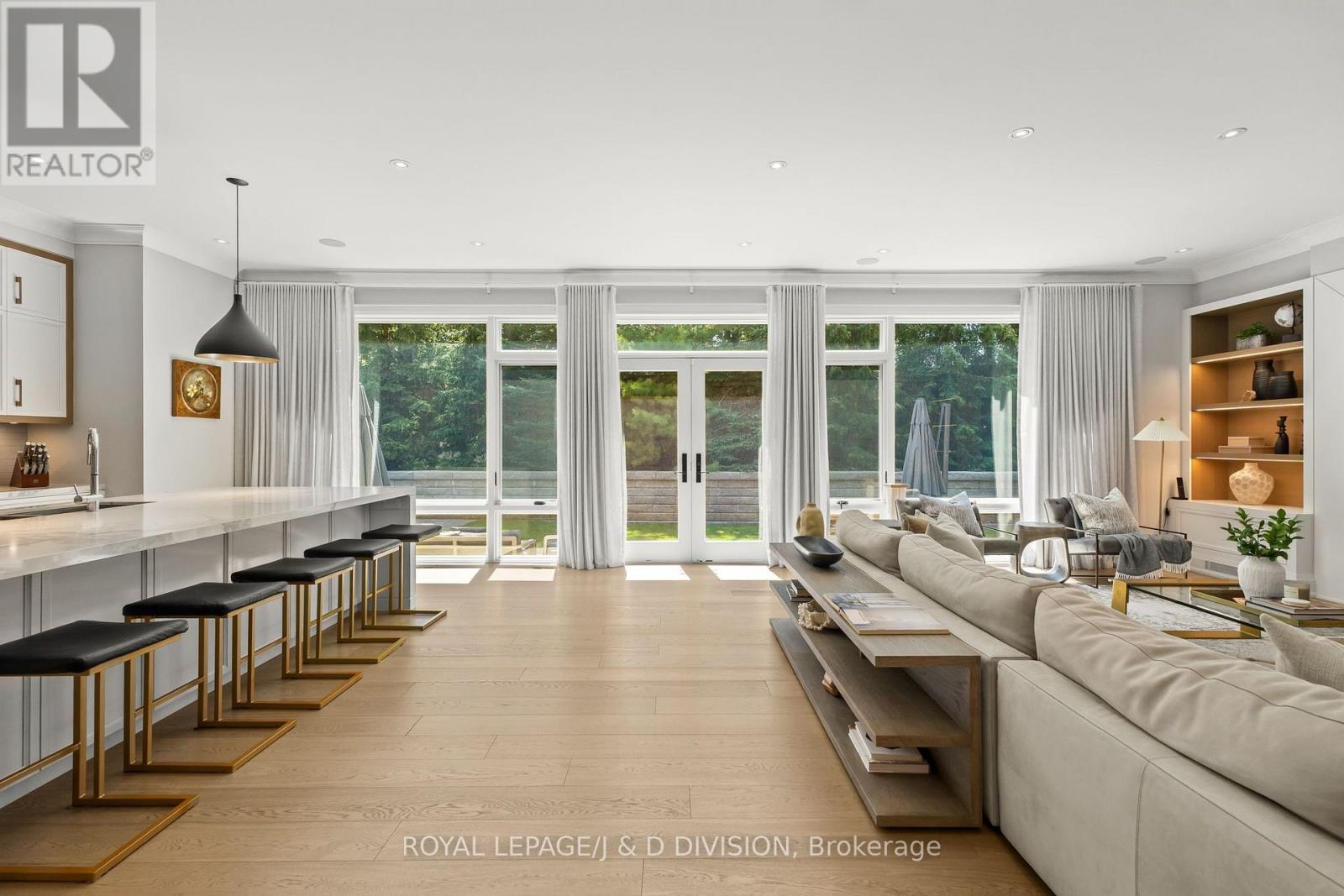 5 Pine Forest Road, Toronto, Ontario  M4N 3E6 - Photo 7 - C13663864