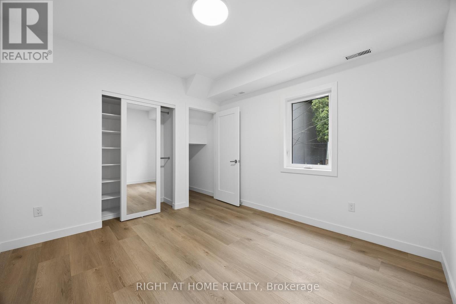 2 - 91 Barton Avenue, Toronto, Ontario  M6G 1P7 - Photo 20 - C13663906