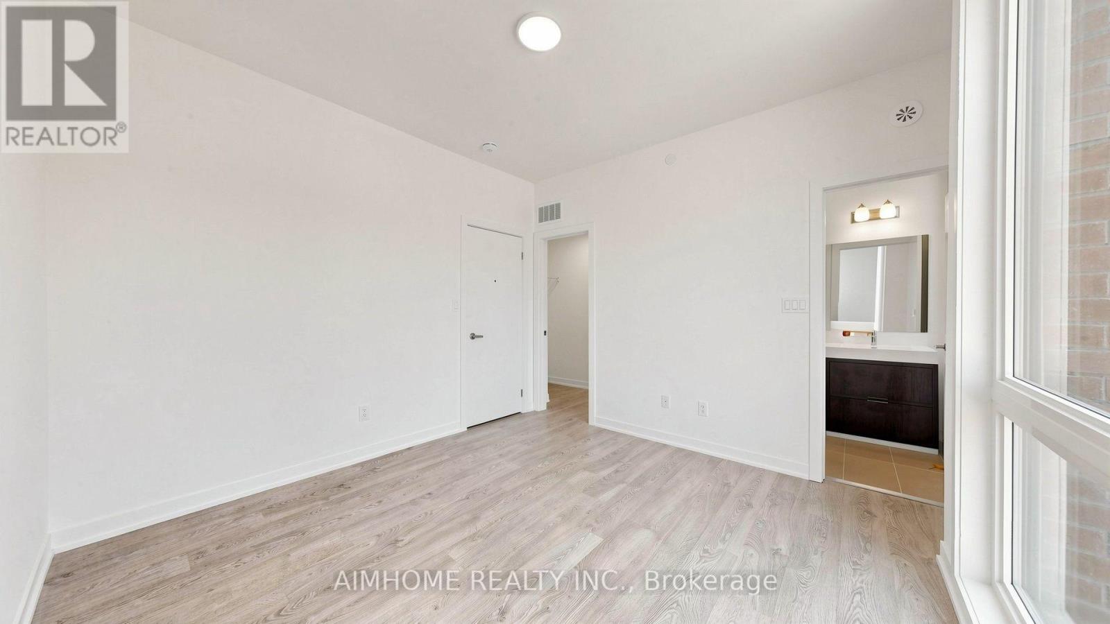 5 - 88 Turtle Island Road, Toronto, Ontario  M6A 0E4 - Photo 11 - C13663918