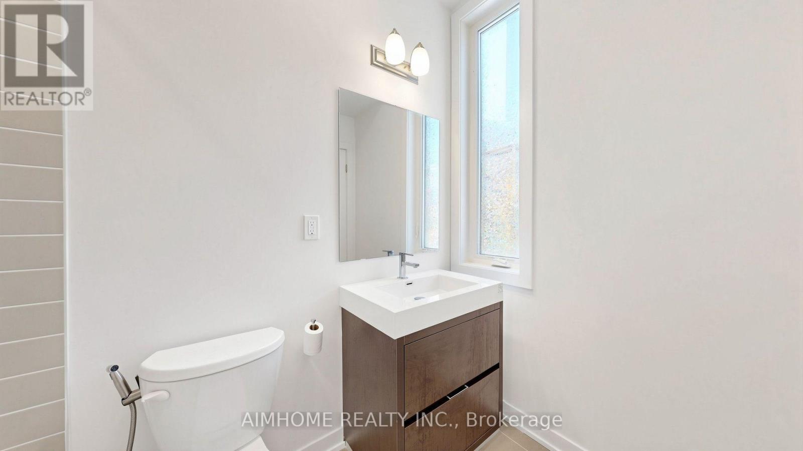5 - 88 Turtle Island Road, Toronto, Ontario  M6A 0E4 - Photo 12 - C13663918
