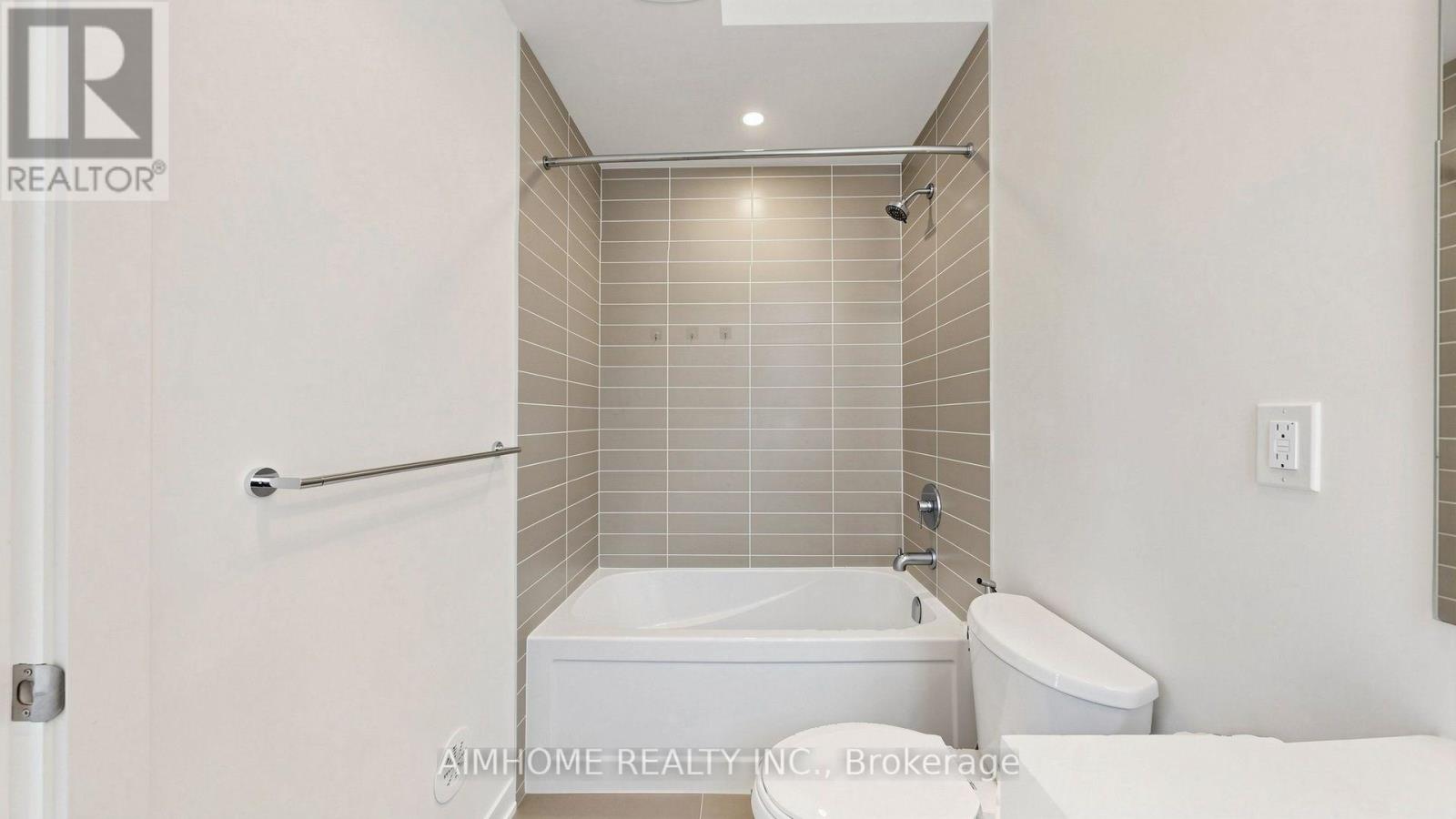 5 - 88 Turtle Island Road, Toronto, Ontario  M6A 0E4 - Photo 13 - C13663918