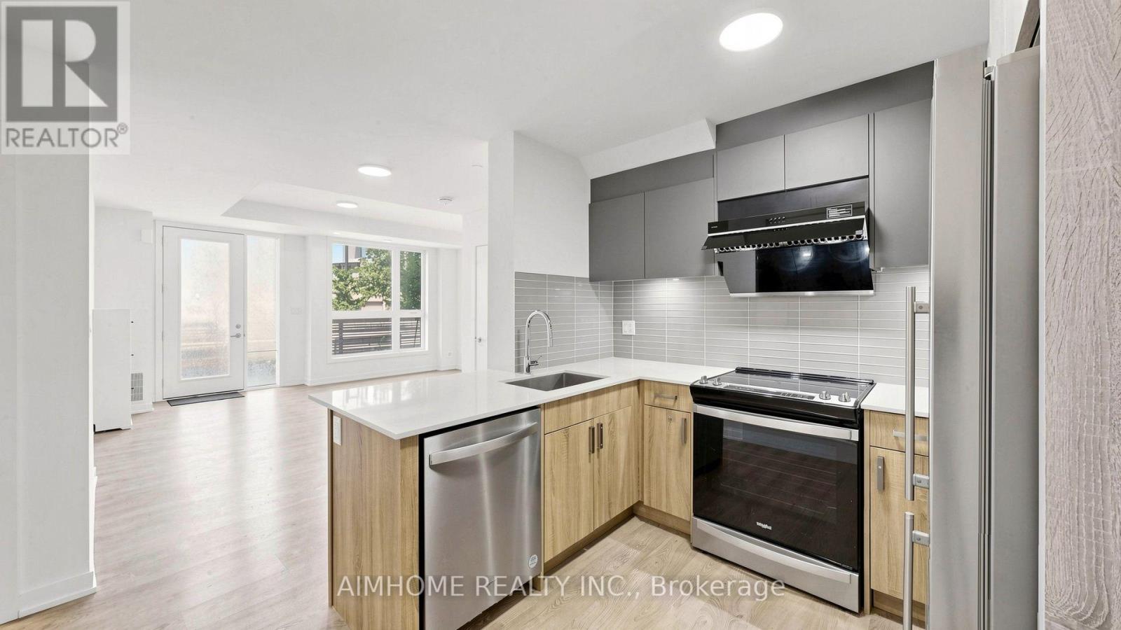5 - 88 Turtle Island Road, Toronto, Ontario  M6A 0E4 - Photo 6 - C13663918