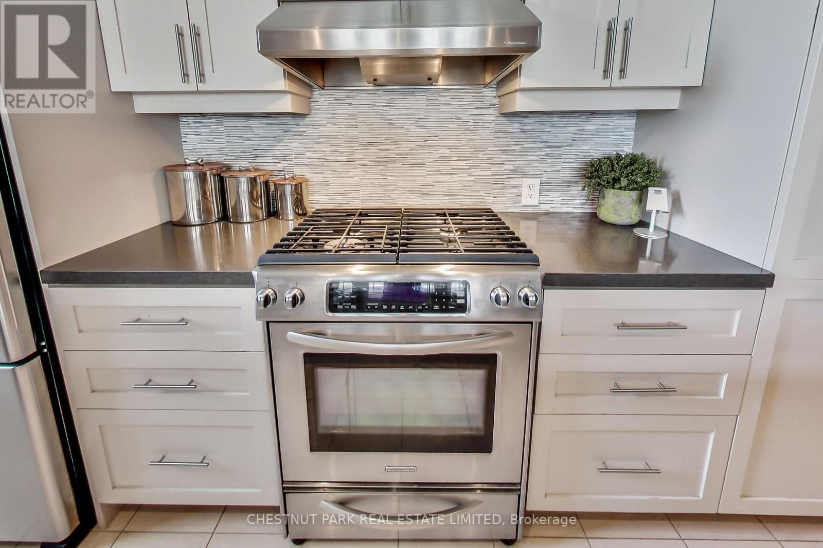 44 - 33 Price Street, Toronto, Ontario  M4W 1Z1 - Photo 7 - C13663966