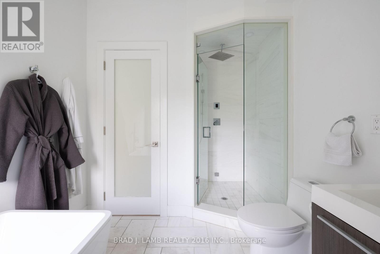 16 Egerton Lane N, Toronto, Ontario M5T 2P5 - Photo 10 - C13663970
